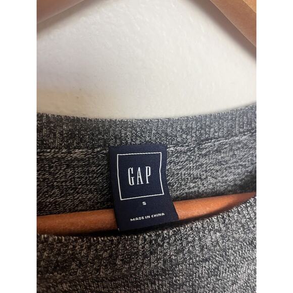 GAP Women’s Sz XS Gray Pink “HAPPY” Merino Wool Blend Lightweight Sweater - Picture 3 of 6